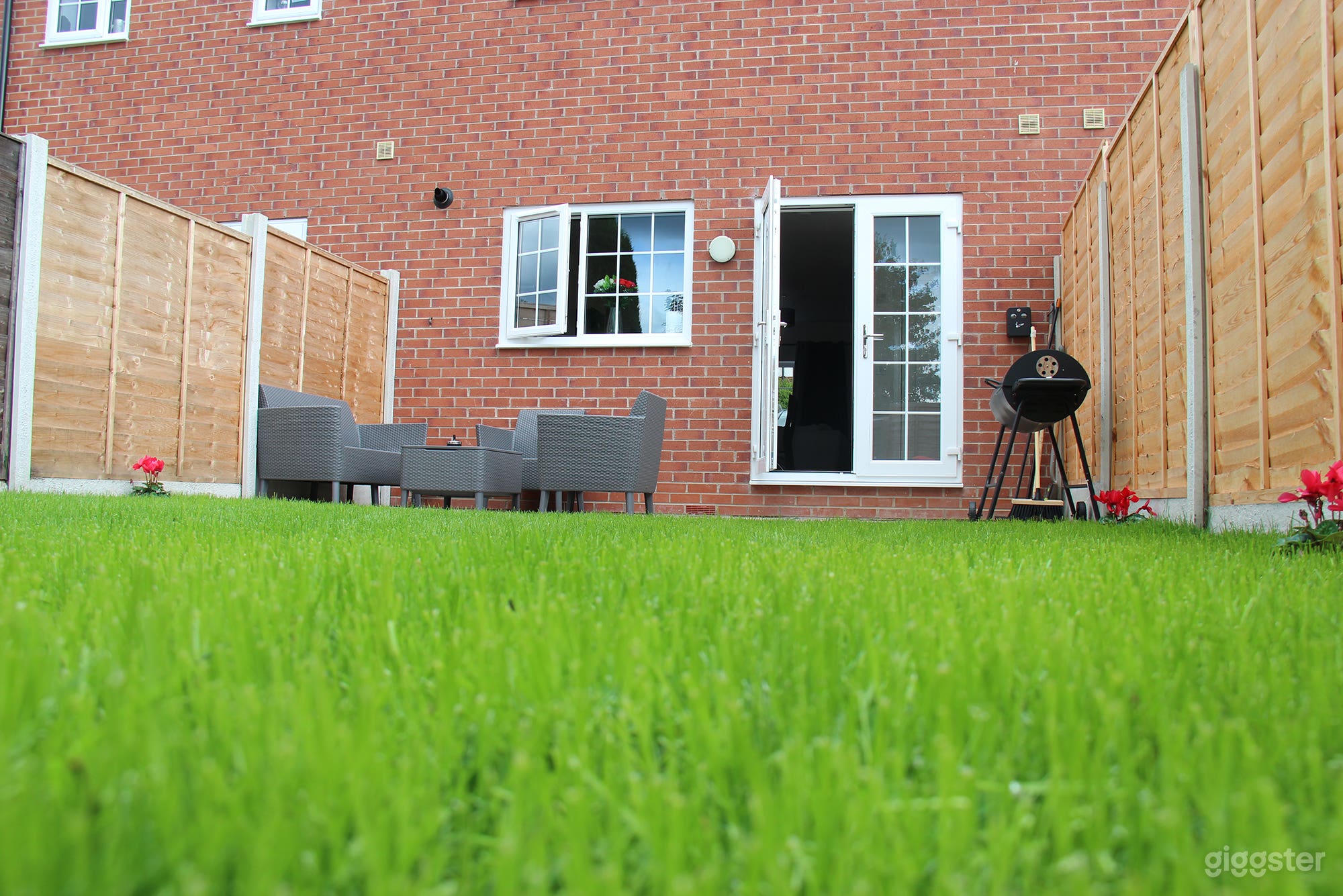 Great Property for Photo/Film Shoots in Manchester Photo 2