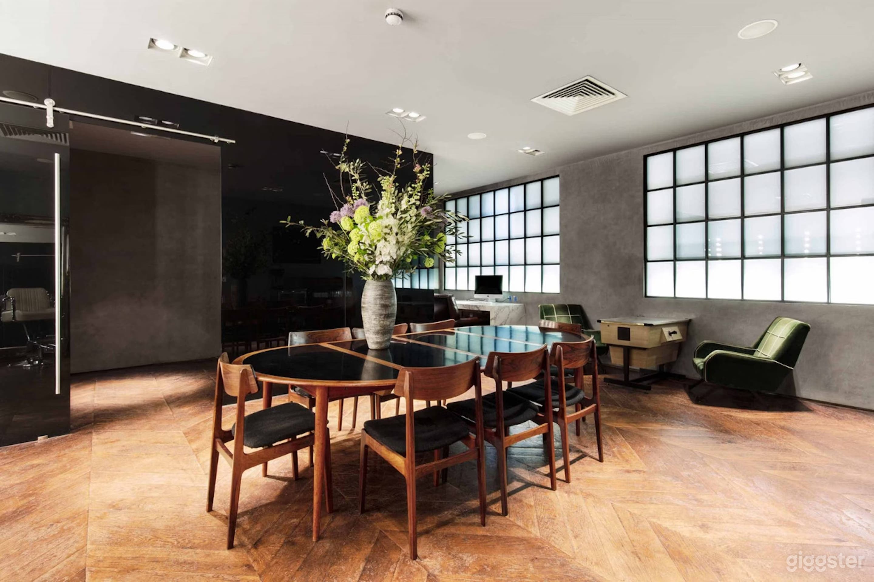  Studio G - Versatile Daylight Studios &amp; Event Venue Photo 2