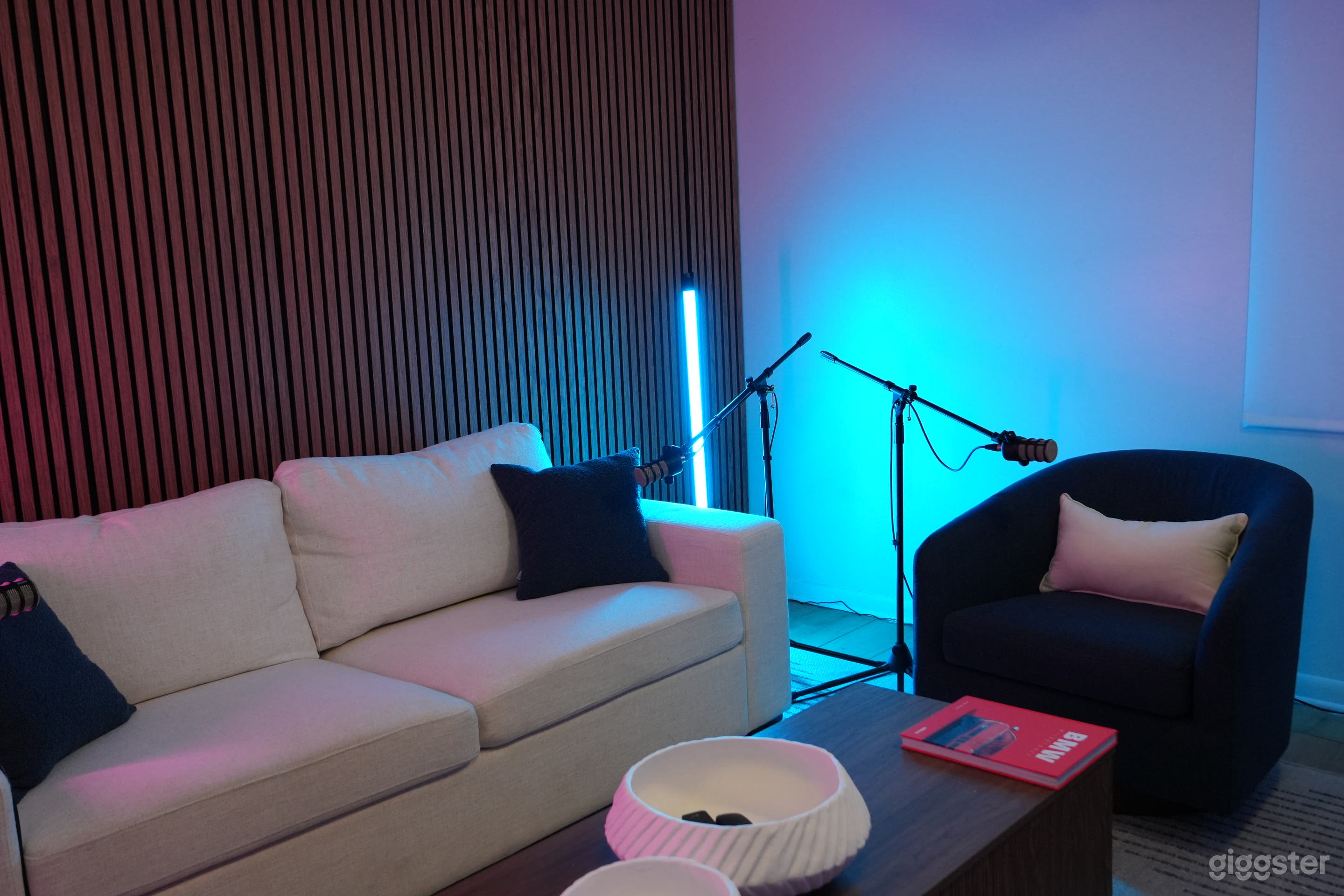 Podcast Studio in Doral Photo 4