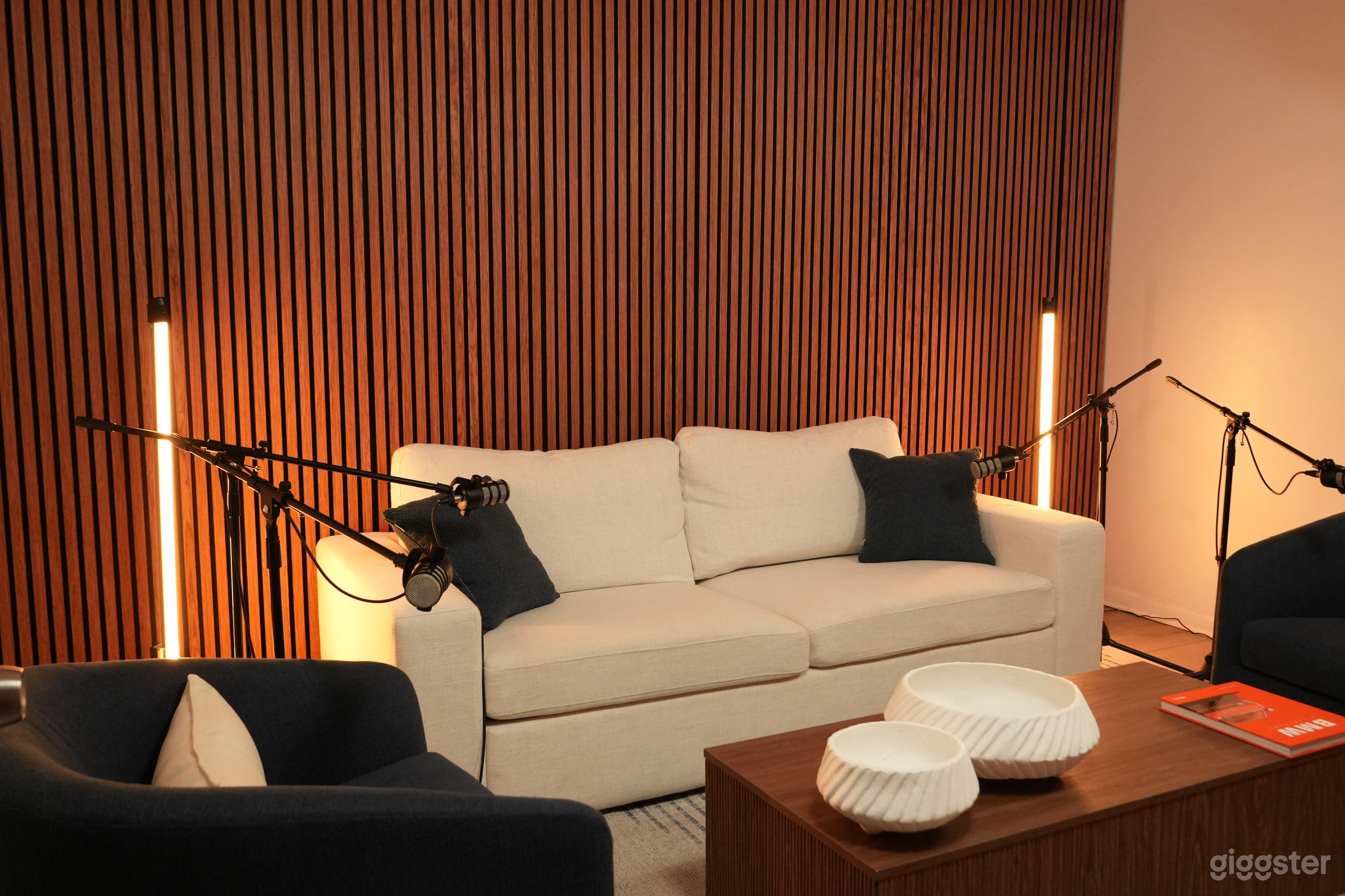 Podcast Studio in Doral Photo 1