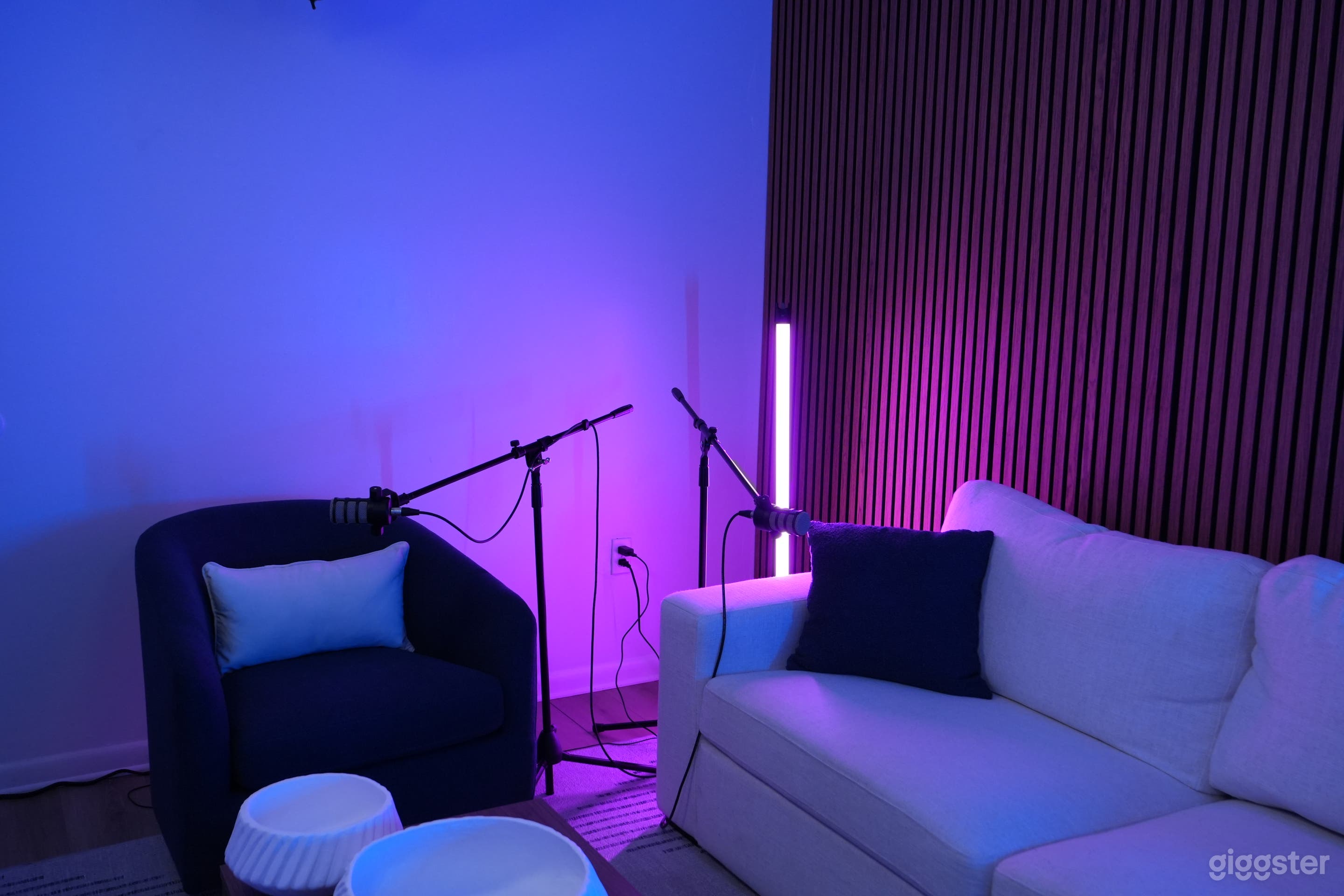 Podcast Studio in Doral Photo 3