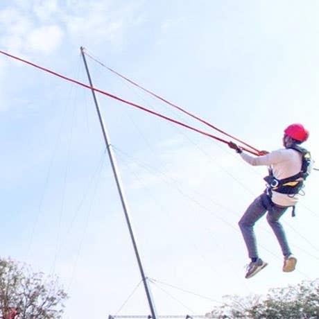Shooting Star Vertical Bungy Photo 2