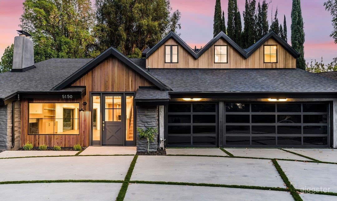 Spacious Modern Encino Farmhouse Photo 3