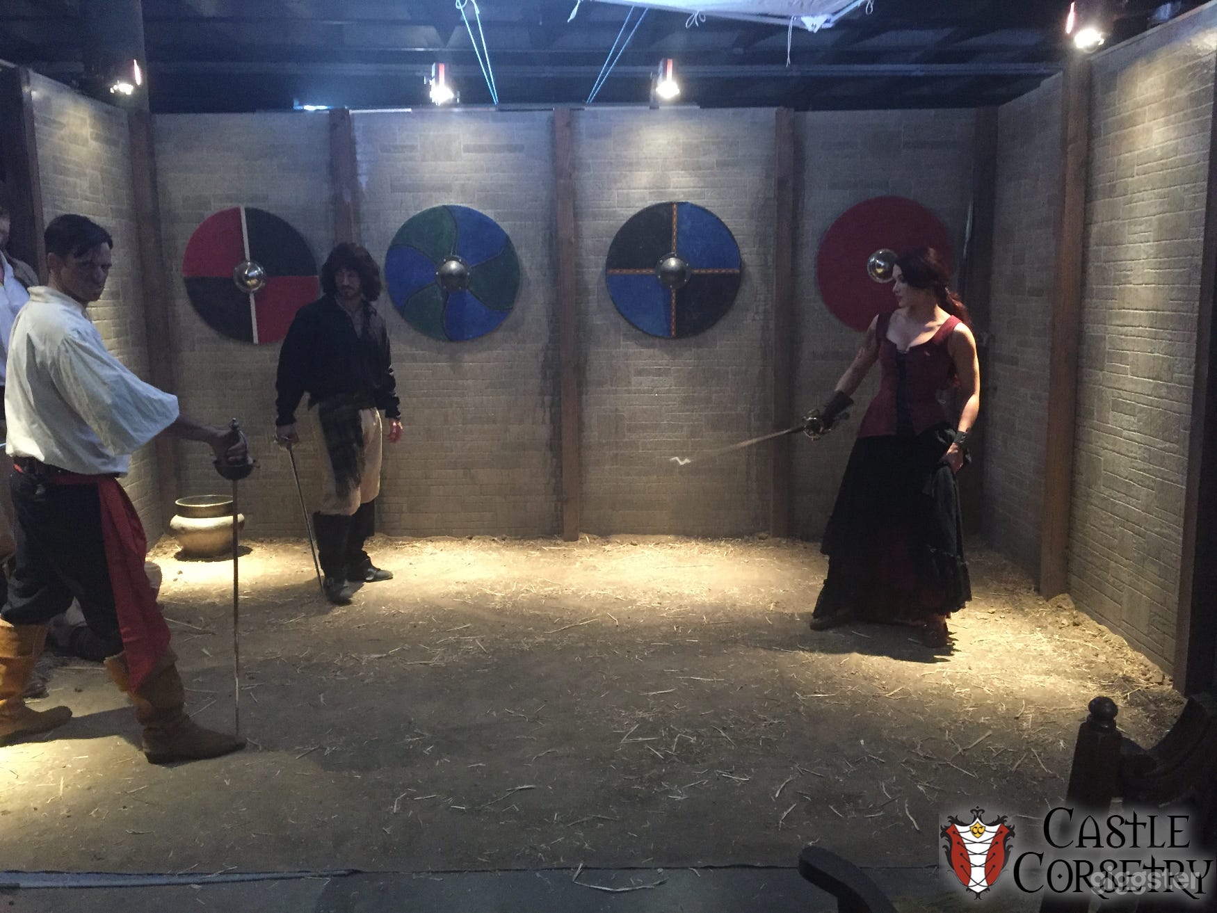 Standing Castle Wall Interior/Exterior and Screening Room Photo 3