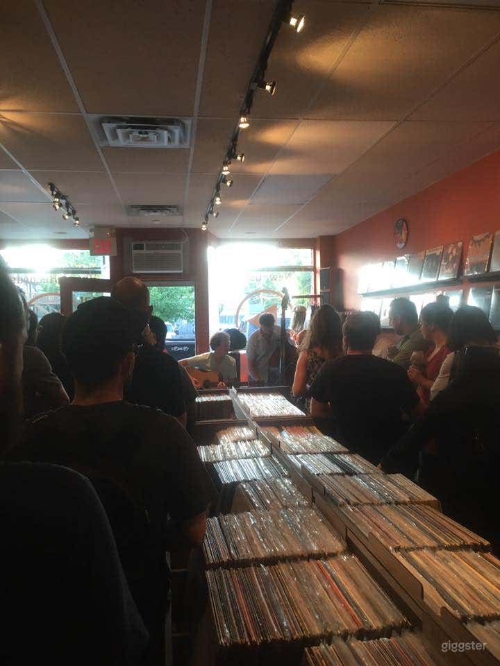 New Vinyl Record Store in Grosse Pointe Park - Indoor Space Photo 2