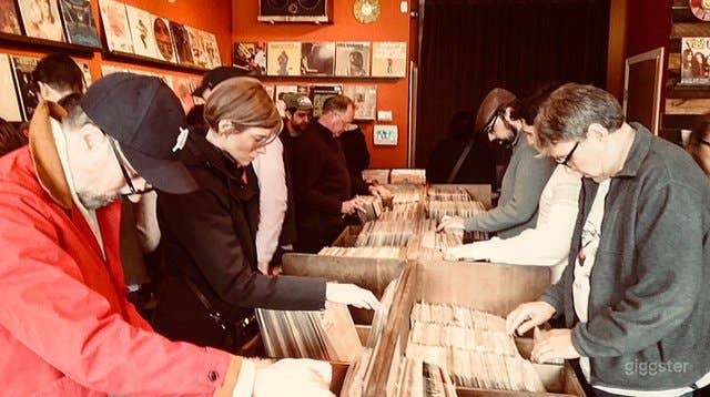  New Vinyl Record Store in Grosse Pointe Park - Indoor Space 