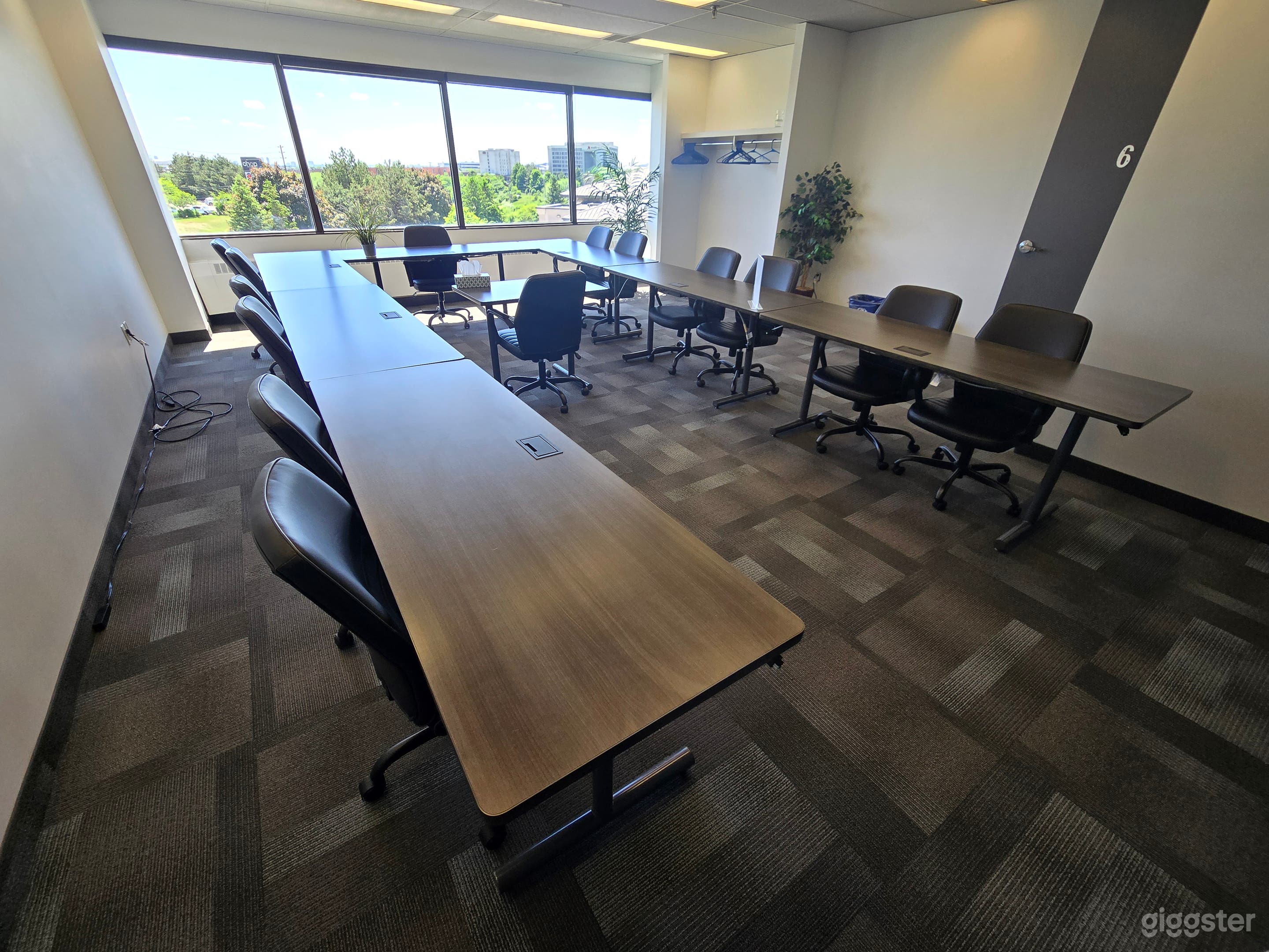 Versatile Meeting Room for 18 (Room #6) Photo 1