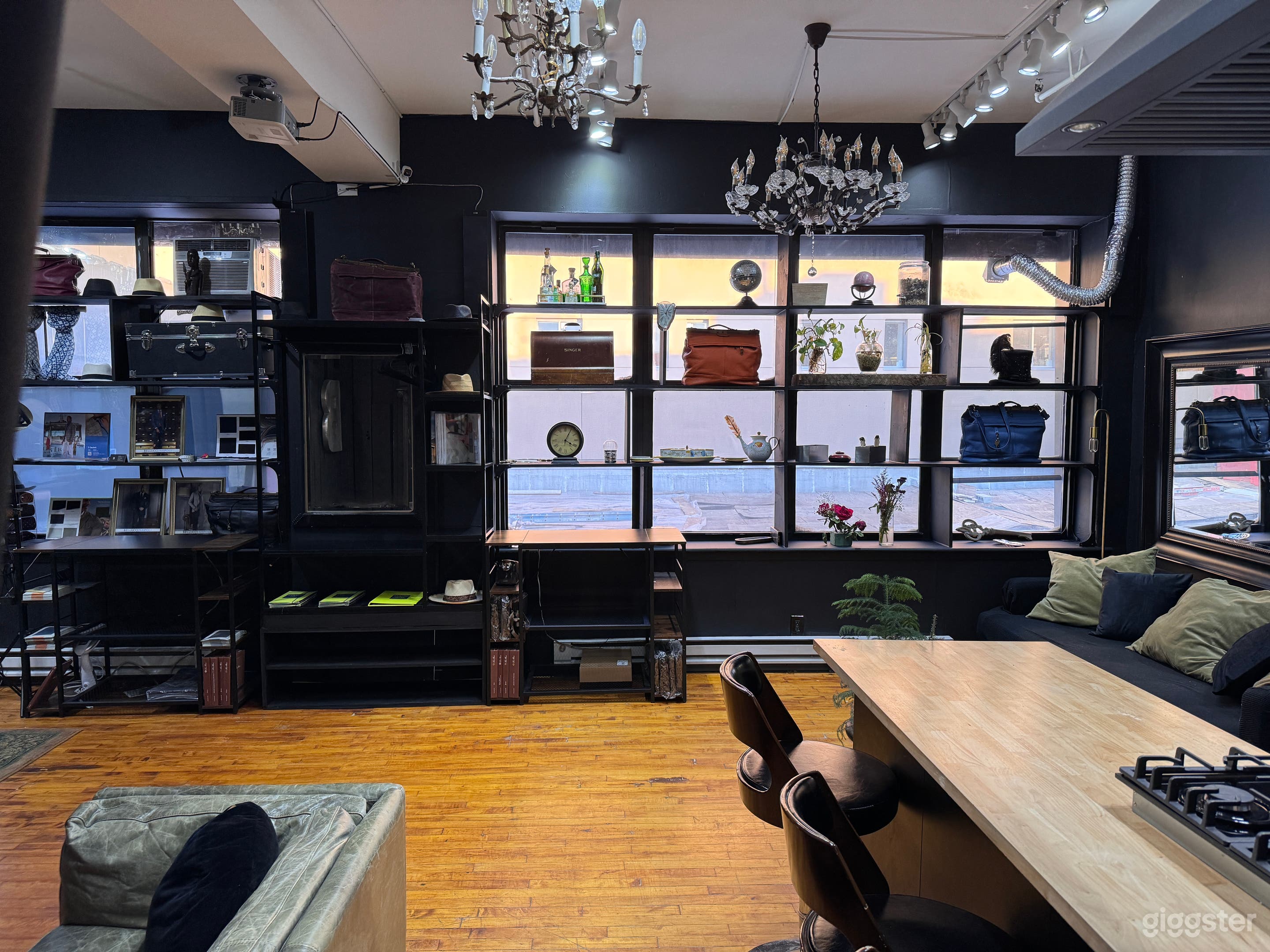 Sunny loft with Lounge, Kitchen&amp;Dine and more Photo 4