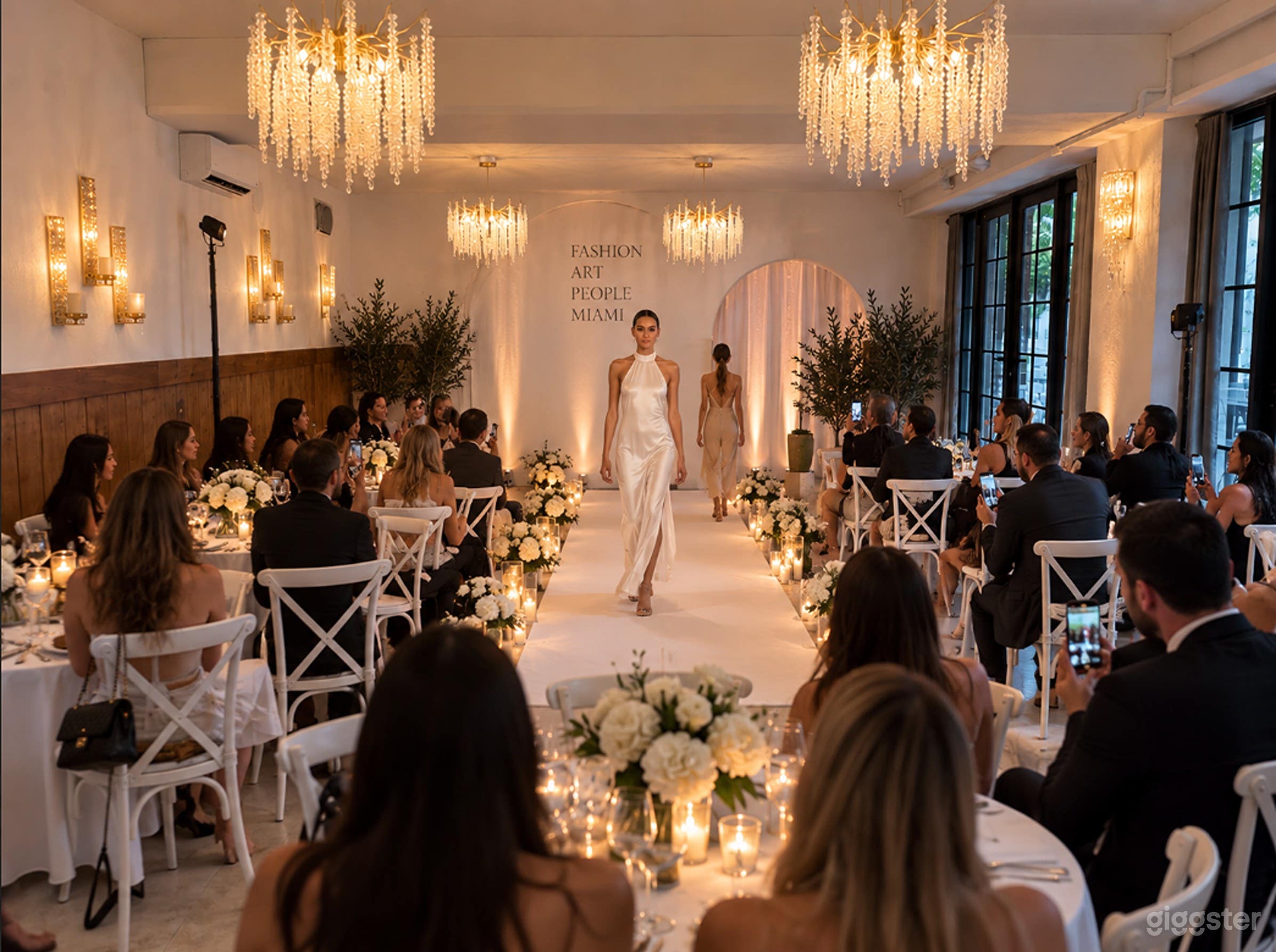 Chic Downstairs Event Parlor & Intimate Celebration Lounge Photo 3