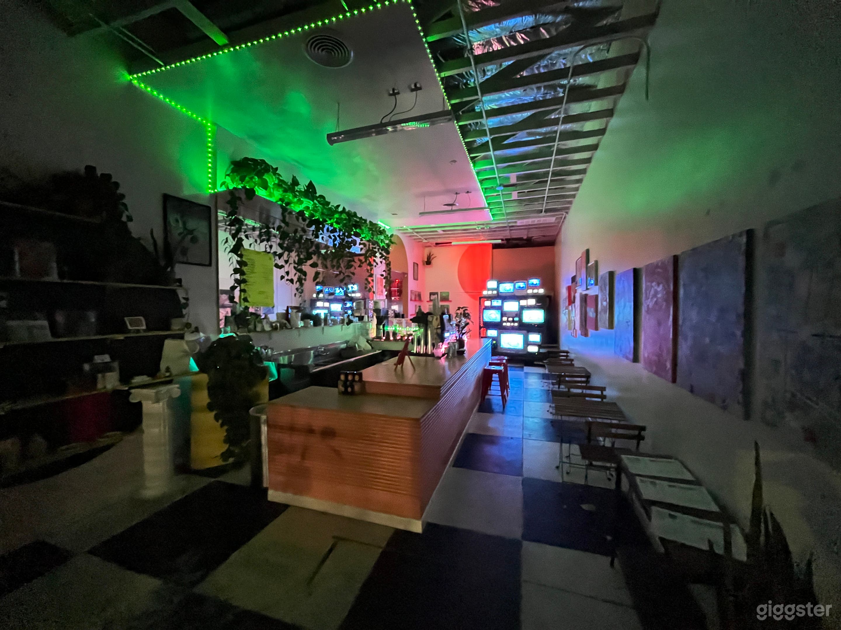 TV Wall (customizable) + Bar/Event/Karaoke Space Photo 4