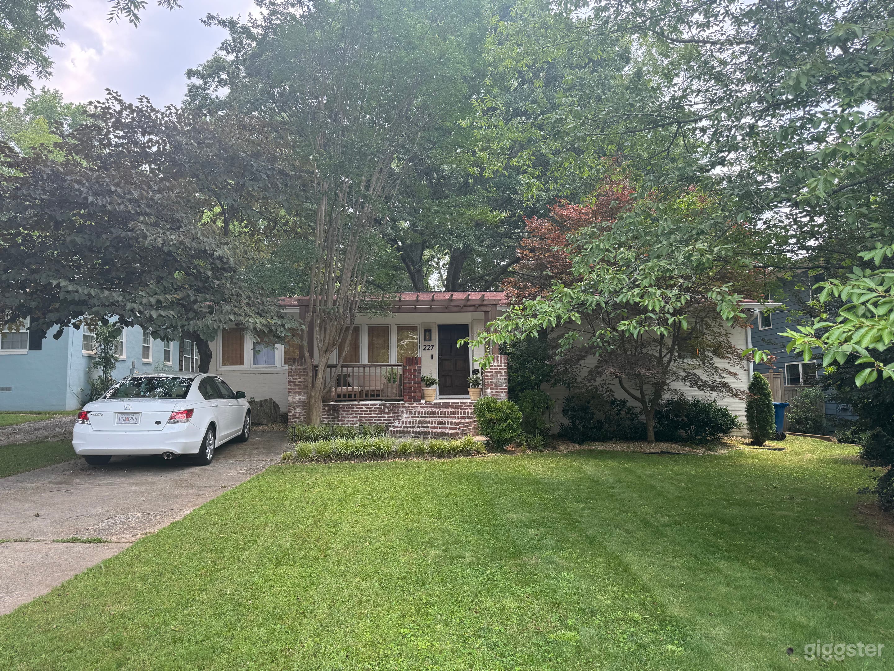 Inviting Ranch Home with Spacious Outdoors Photo 3