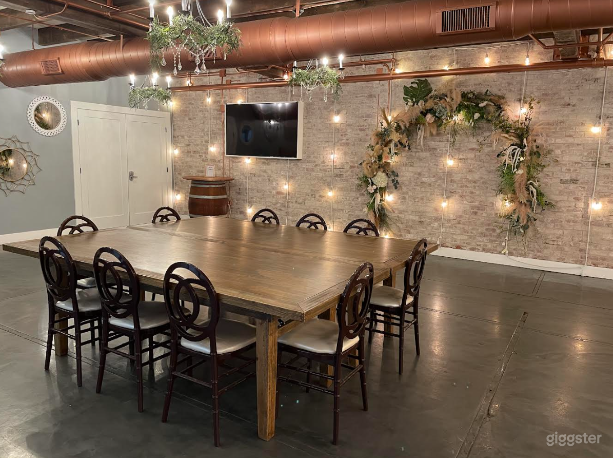 Alcove  Event Room Photo 3