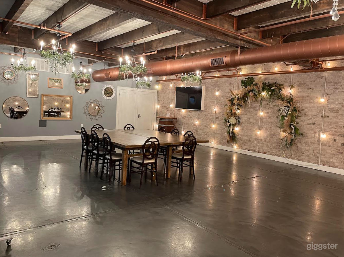 Alcove  Event Room Photo 2