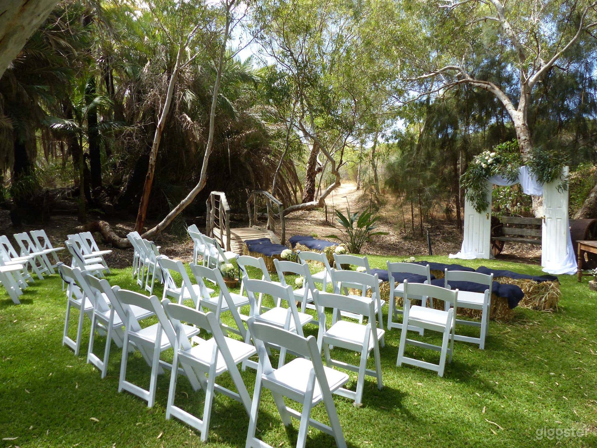 Bush Tub Garden &amp; Pizzeria Photo 4