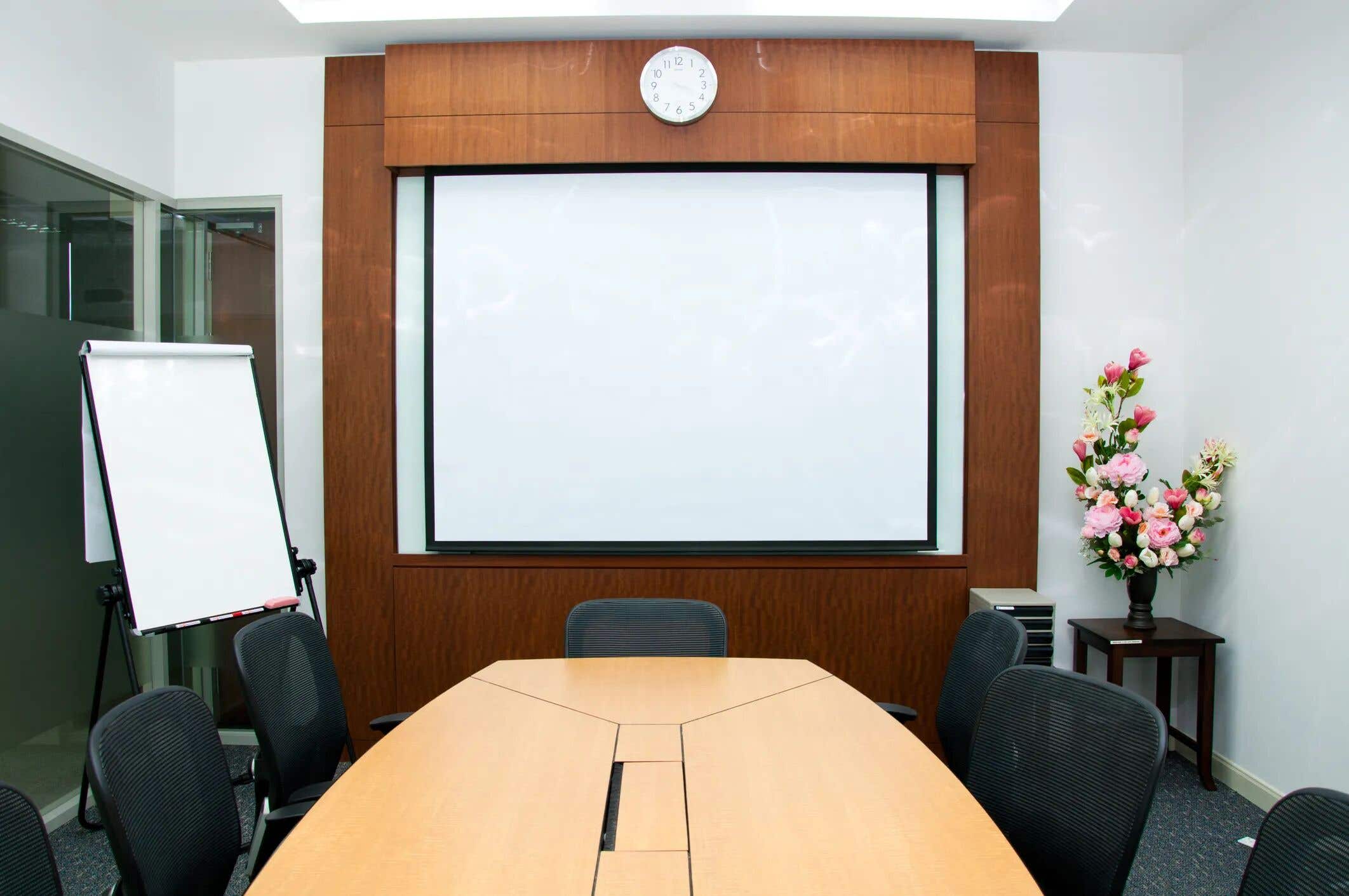 Cheap Meeting Rooms in Manchester, UK
