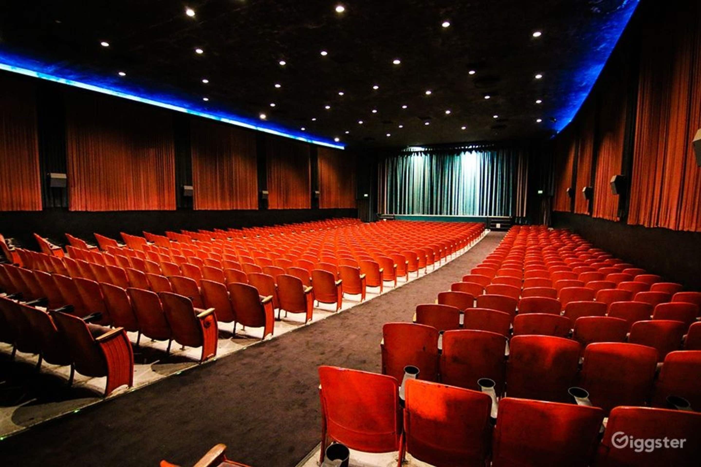 Cinema spaces in Toronto, Canada