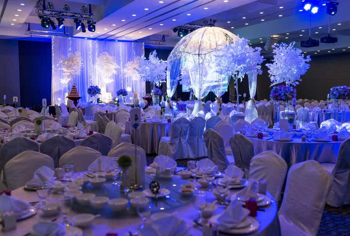 Prom Grounds Prom Venues Near Me | Stunning, Affordable Locations | Giggster