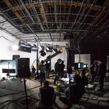 Filmaking Studio NYC Filming Locations for Rent | 4,639 Spaces from $19/hr