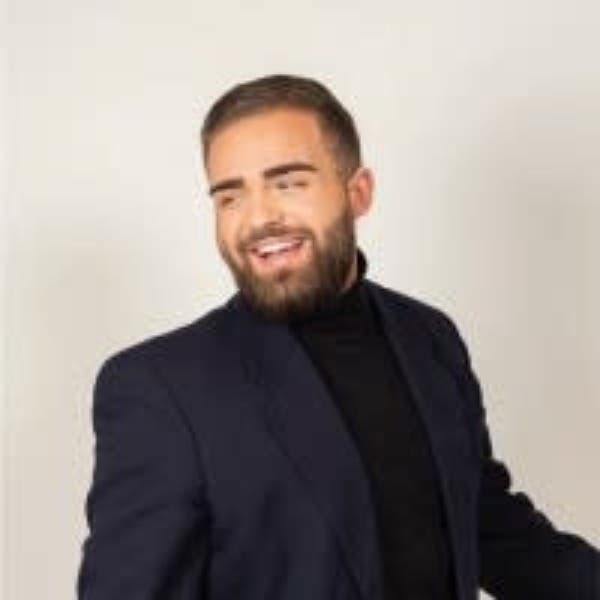 Luca M.