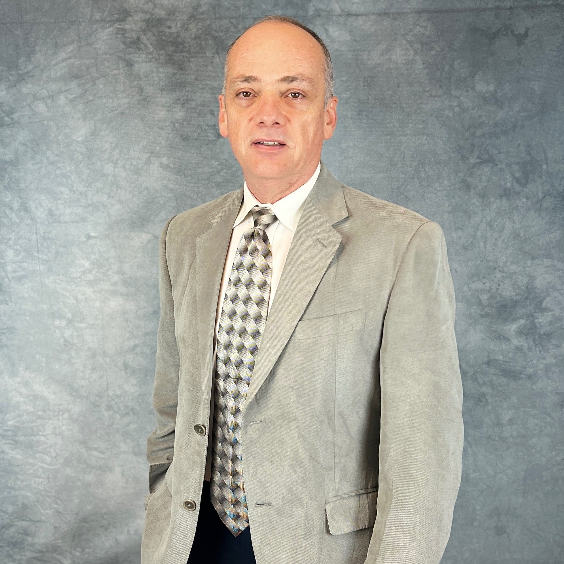 Dr. Zacarías H.