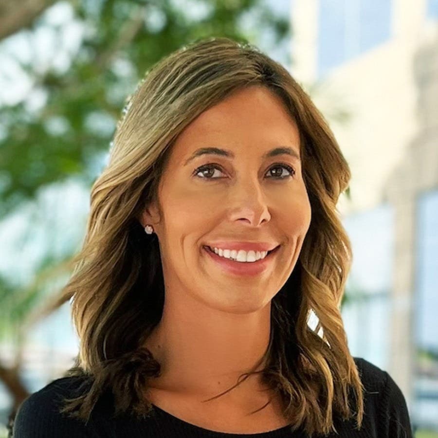 Leandra N.