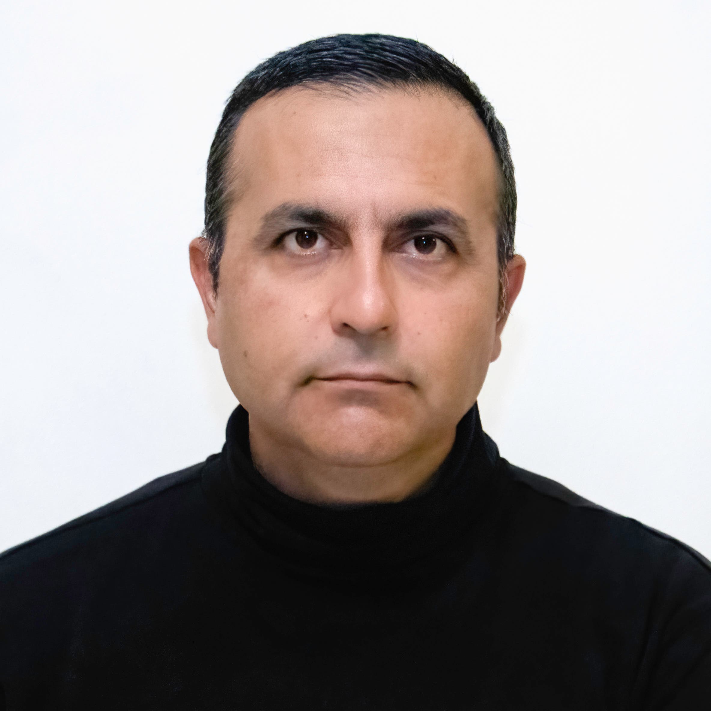 Alireza M.