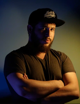 Dov G.