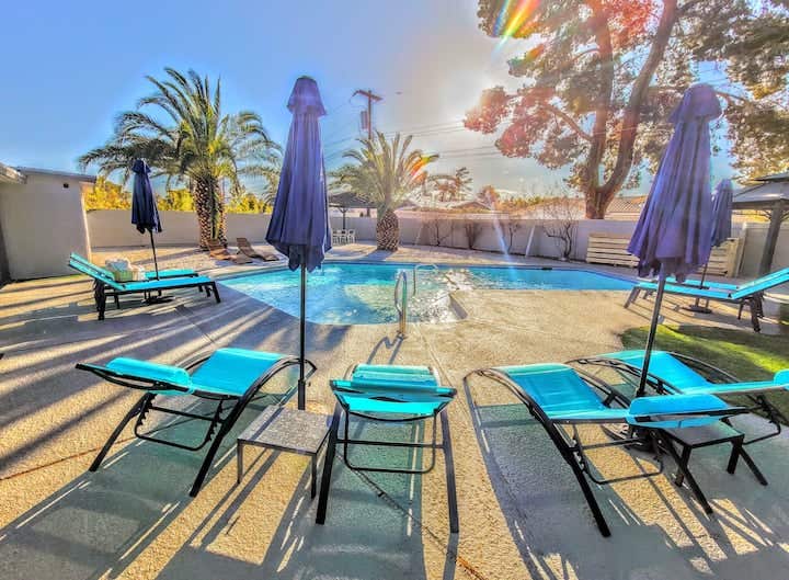 Escape Travel Club R.