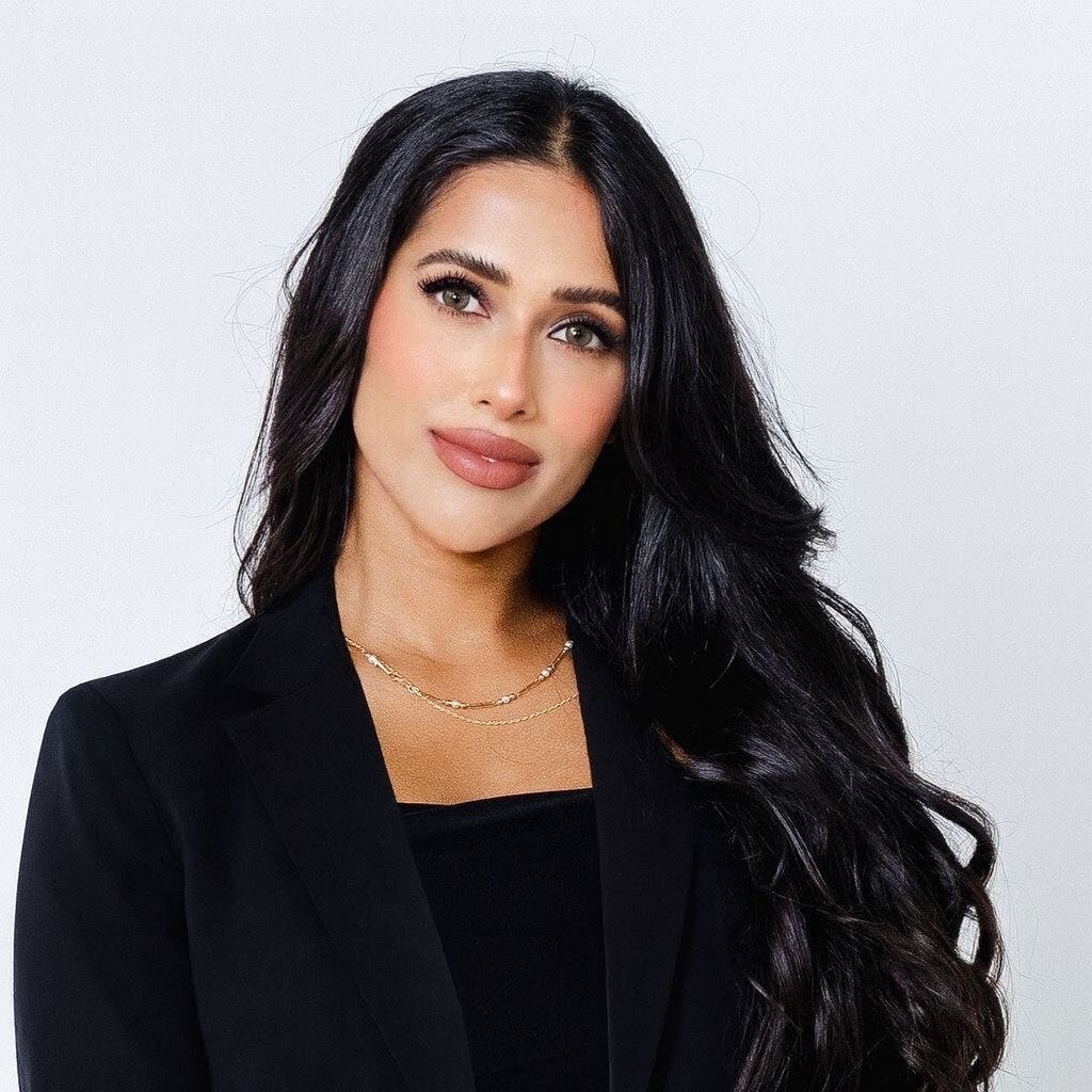 Arnika G.