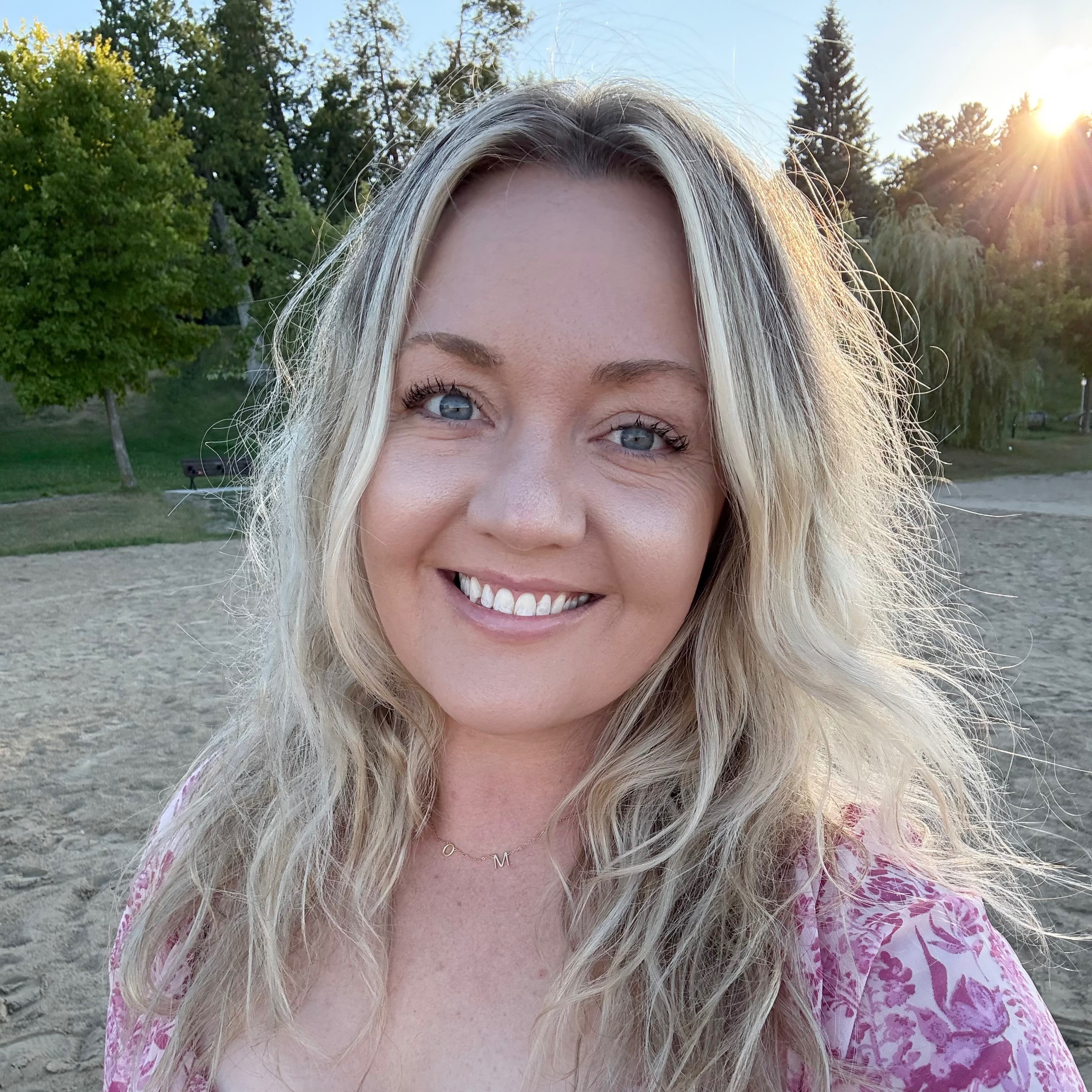 Heidi R.