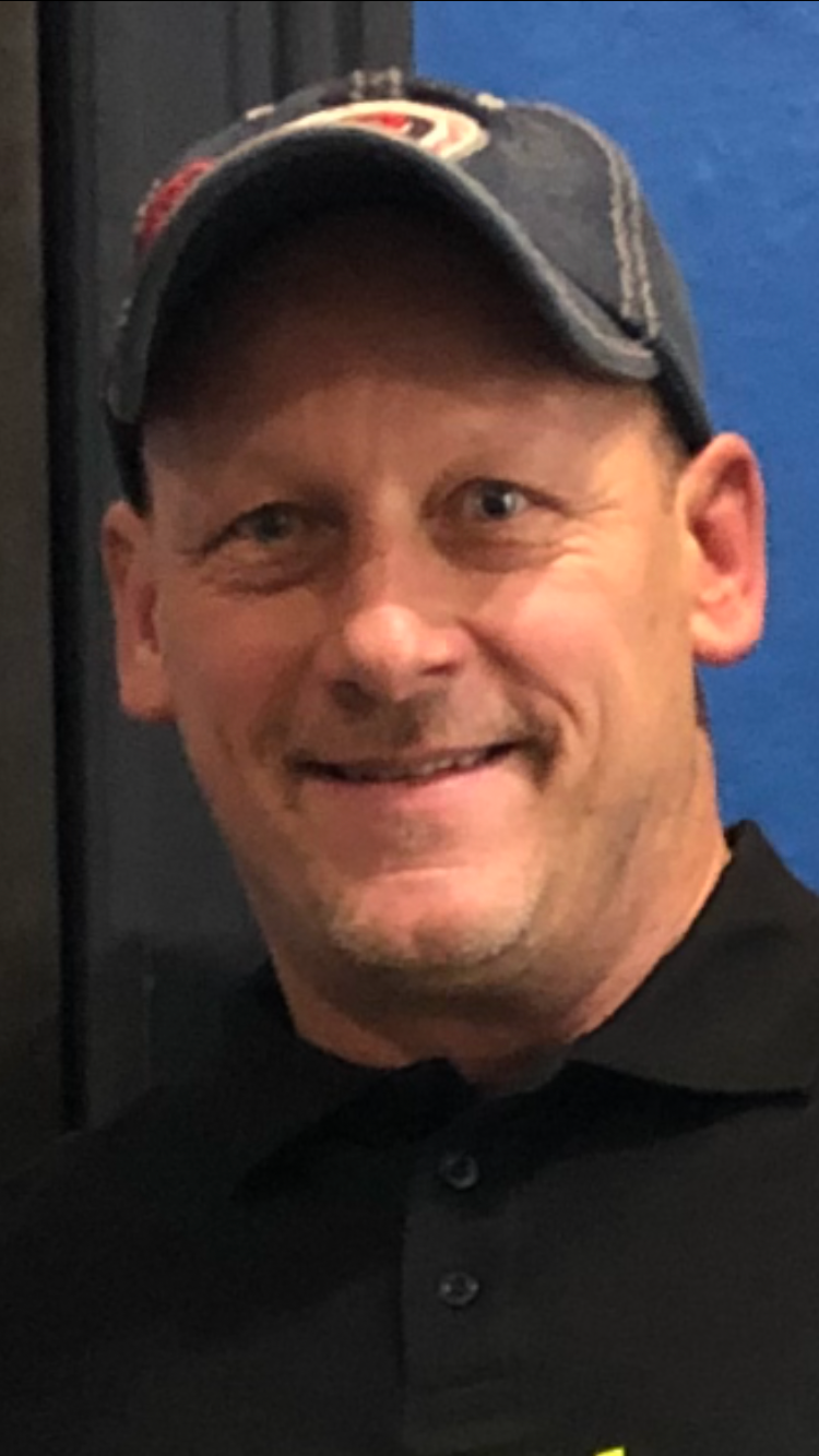 Martin-Max Z.