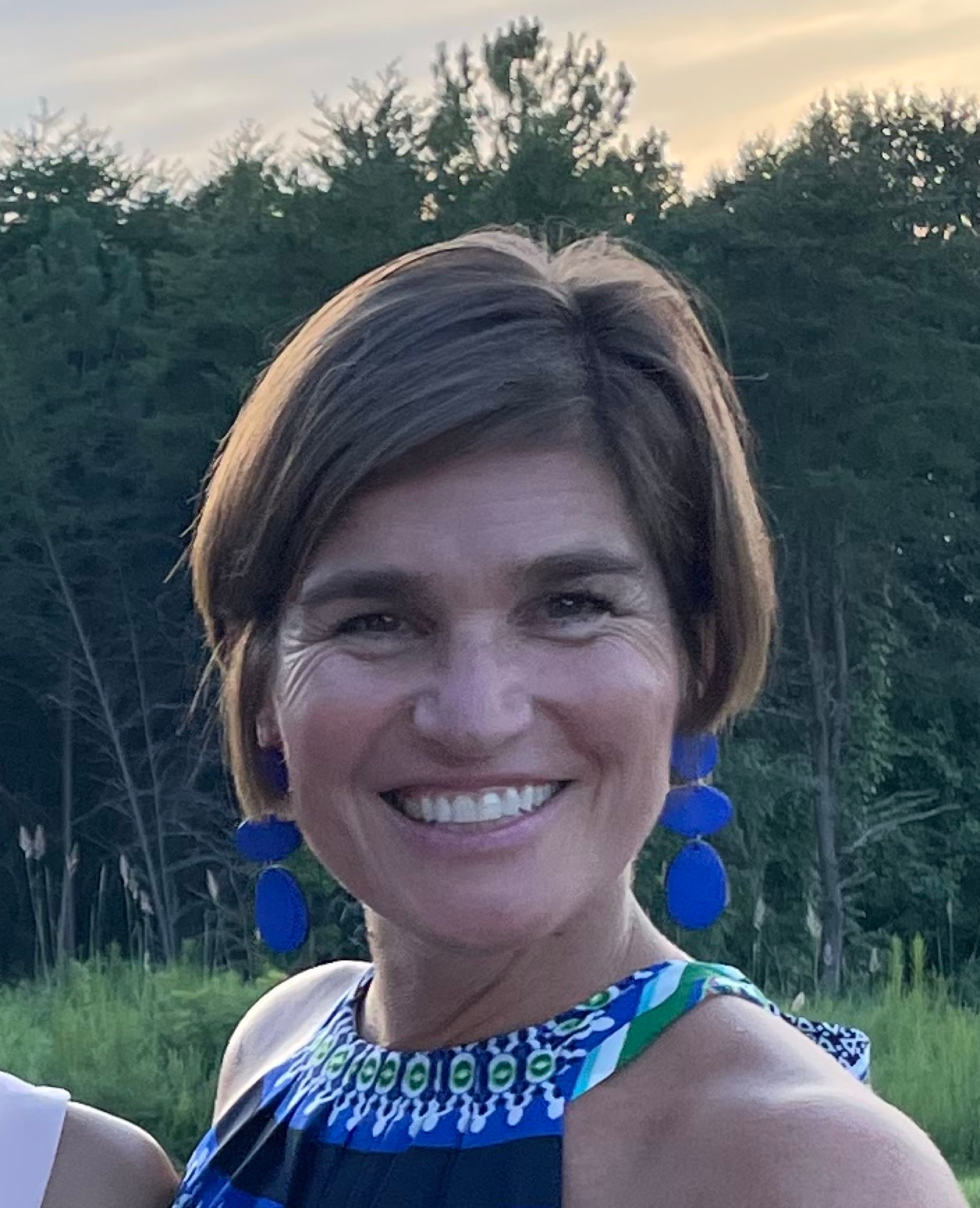 Julie T.