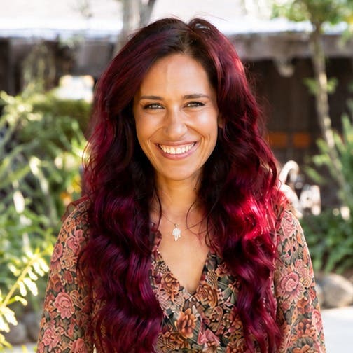 Nili G.