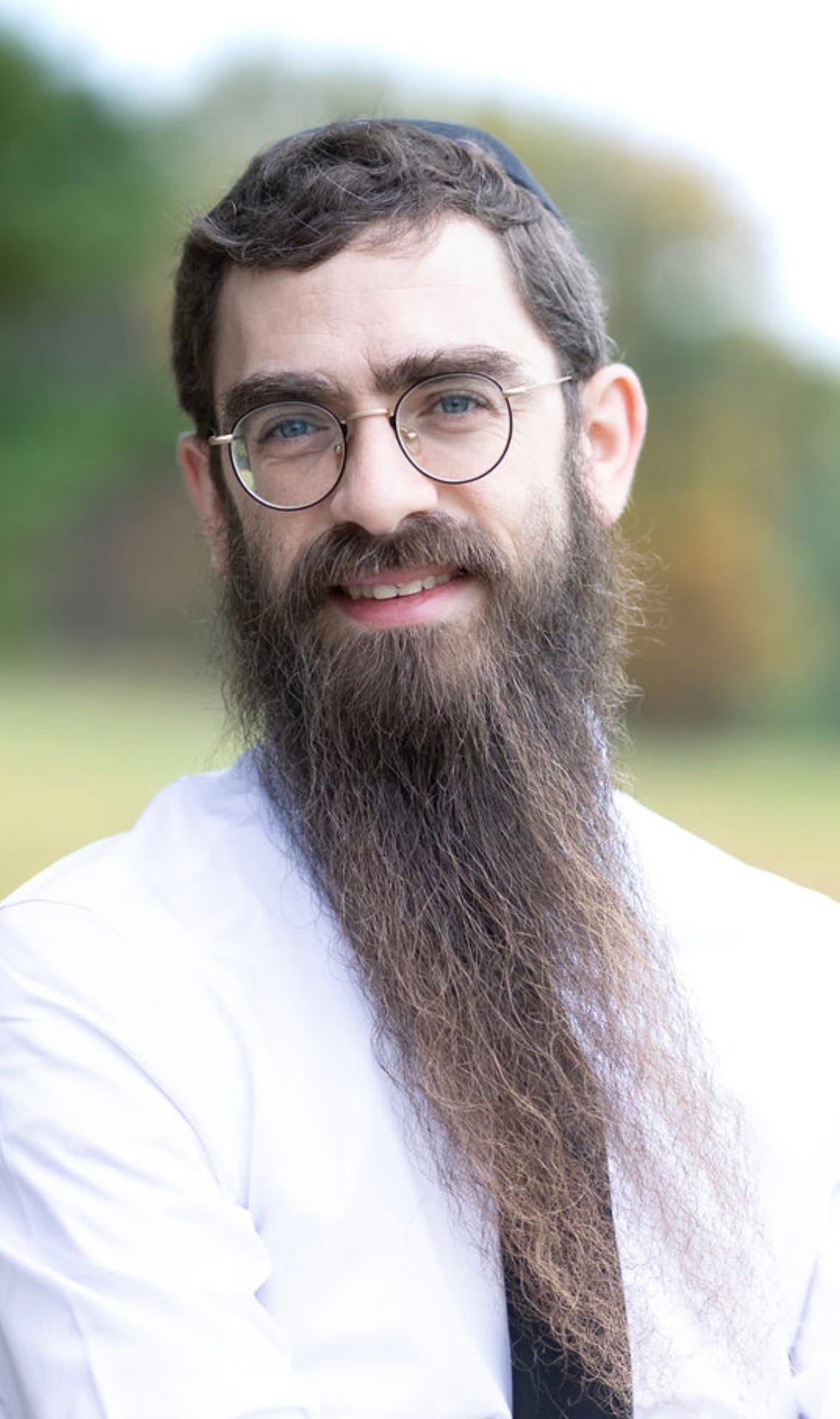 Levi  R.