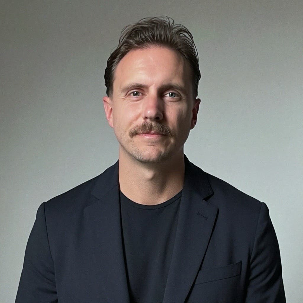 Bob H.