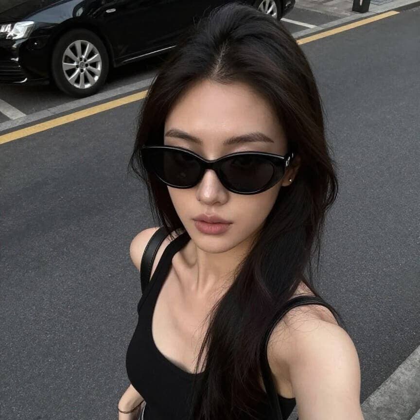 Kim C.