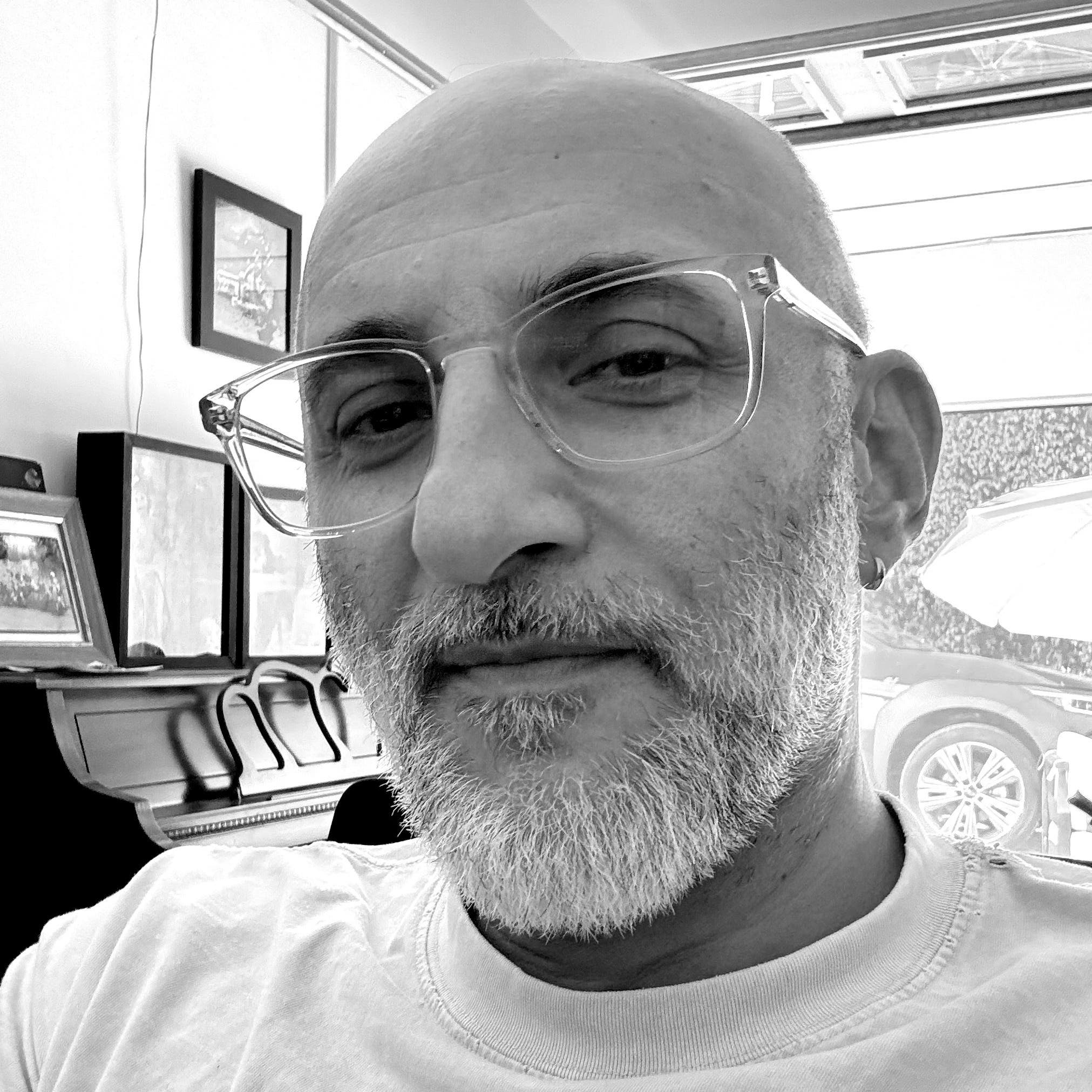 Dan B.